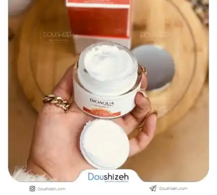 کرم آبرسان کاسه ای ویتامین سی بیوآکوا BIOAQUA
