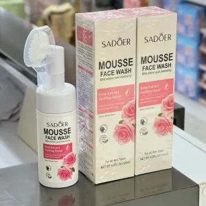 فوم شستشو براش دار گل رز سادور SADOER