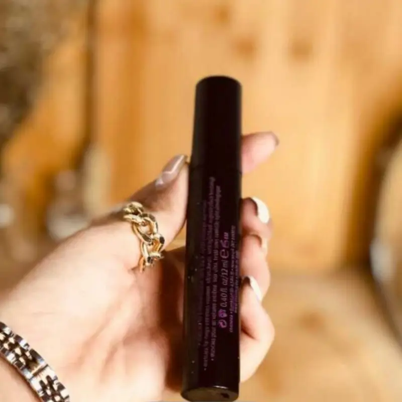 ریمل حجم دهنده اسنس مشکی درجه 1 Essence