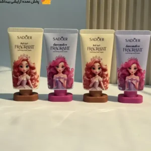 کرم دست السا و آنا سادور SADOER