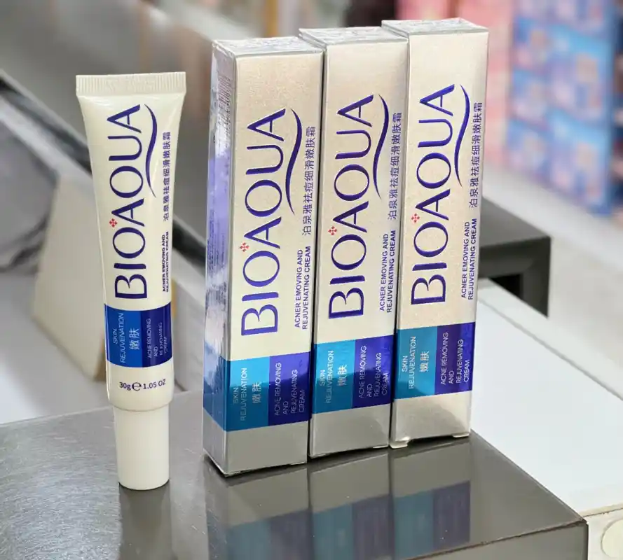 کرم قلم ضد جوش و آکنه بیوآکوا BIOAQUA