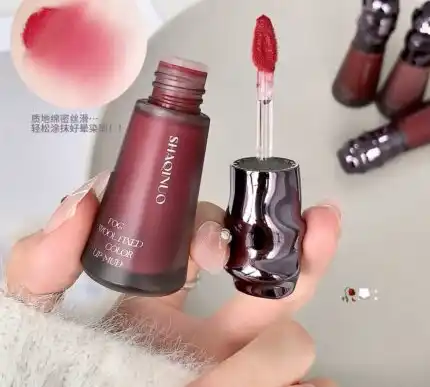 رژلب مایع مخملی 9055 شاکینو SHAQINUO