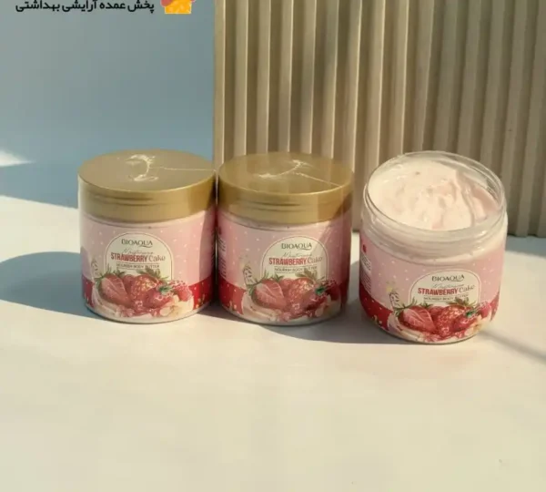 کره بدن کیک توت فرنگی بیوآکوا BIOAQUA