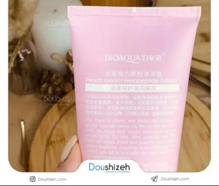 اسکراب و نمک بدن تیوپی هلو بیوآکوا BIOAQUA