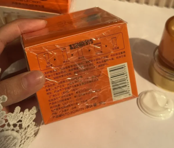 کرم معجزه گر درمانی روغن اسب بیواکوا BIOAQUA