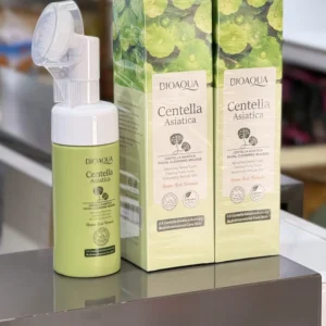 فوم براش دار سنتلا بیواکوا BIOAQUA